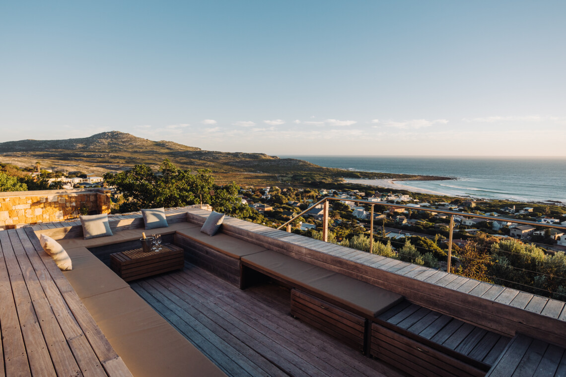West - Your Perfect Scarborough Hideaway